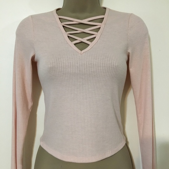 Tops - GB crop long sleeve top. Size XS.